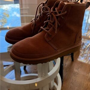 UGG Men's Chestnut Suede Chukka Boots